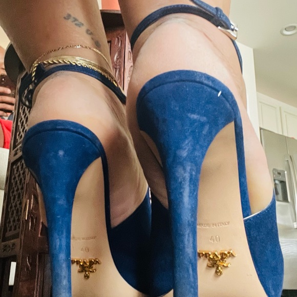 Prada Size 40 Blue Suede Bootie - Picture 4 of 7